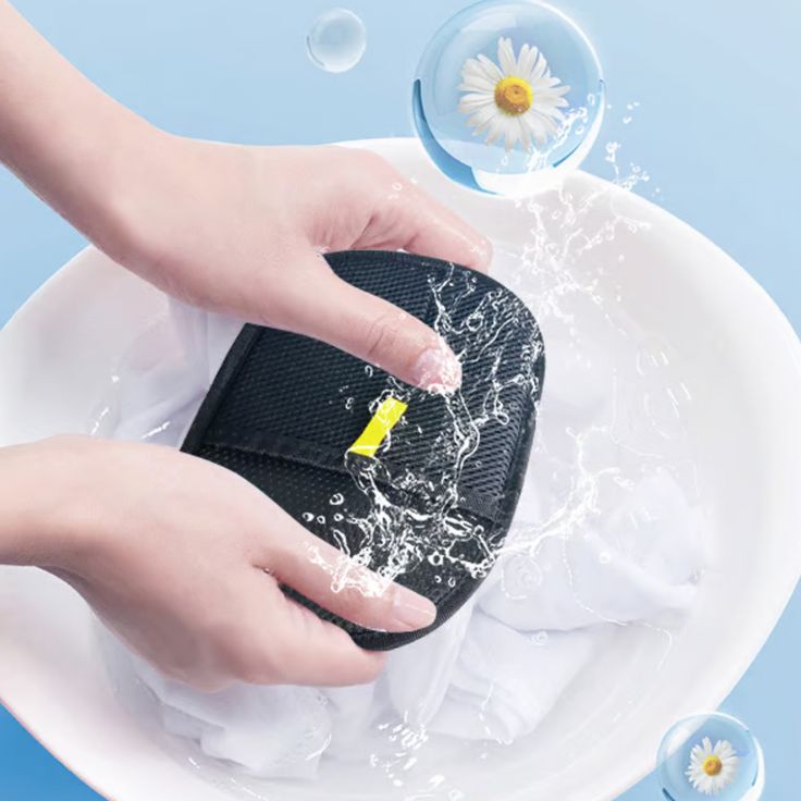 FurEase™ Dual-Action Fur Removal Glove